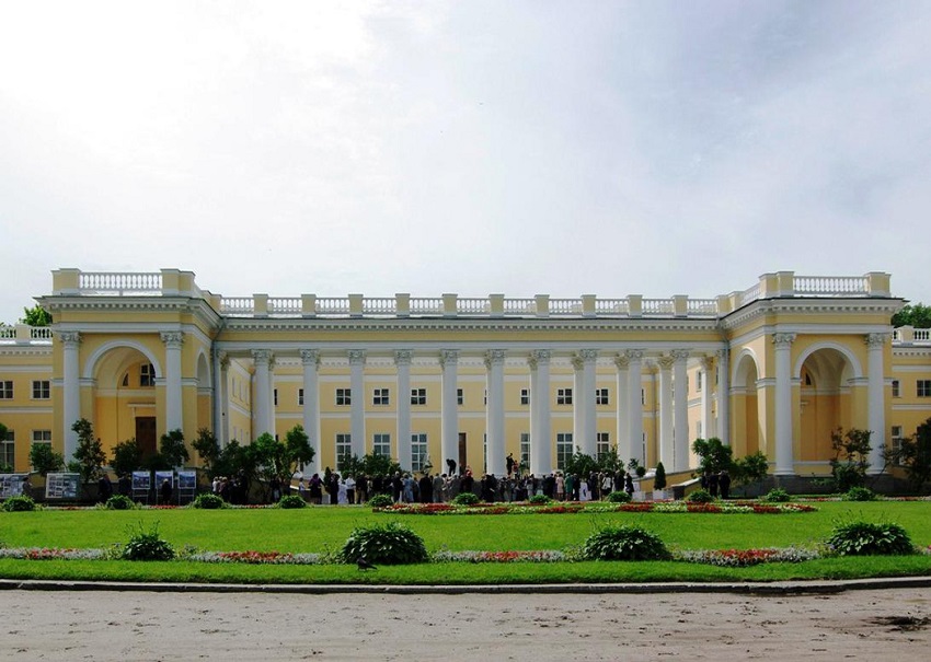 Александровский дворец 1