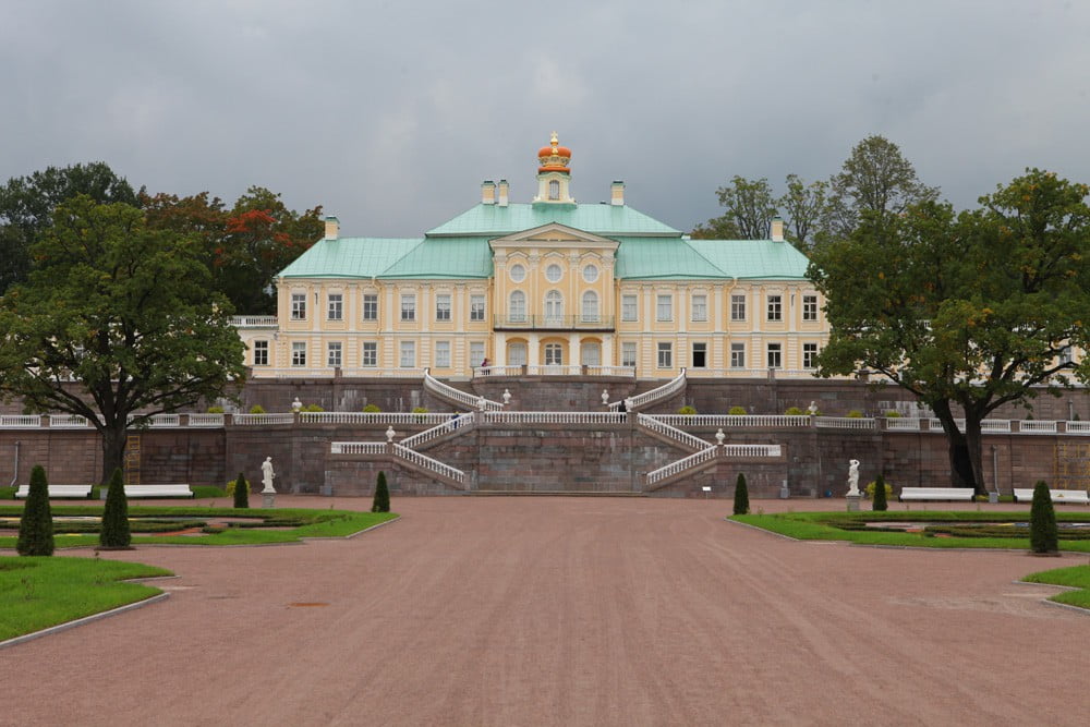 Большой Меншиковский дворец 1